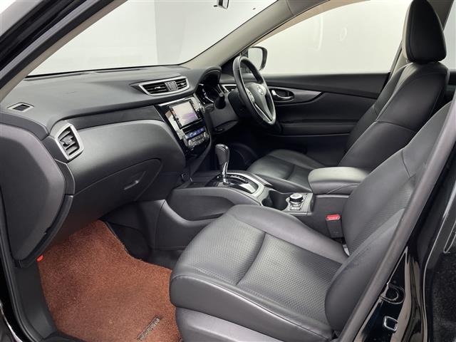 Nissan X-TRAIL 2015 8344798-4
