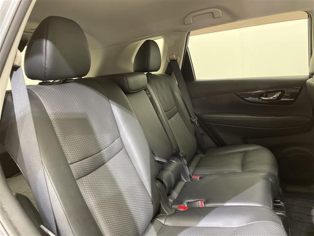 Nissan X-TRAIL 2018 8344852-11
