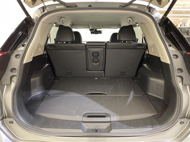 Nissan X-TRAIL 2018 8344852-12