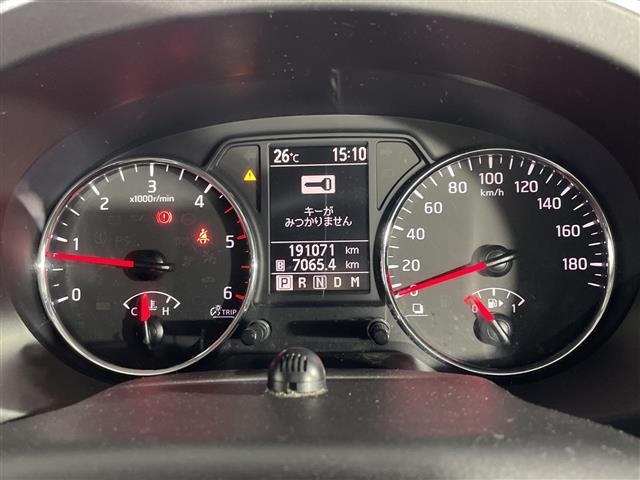 Nissan X-TRAIL 2015 8344855-1