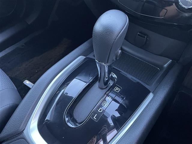 Nissan X-TRAIL 2016 8344863-23