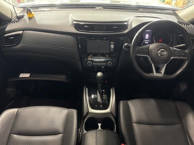 Nissan X-TRAIL 2018 8344873-14