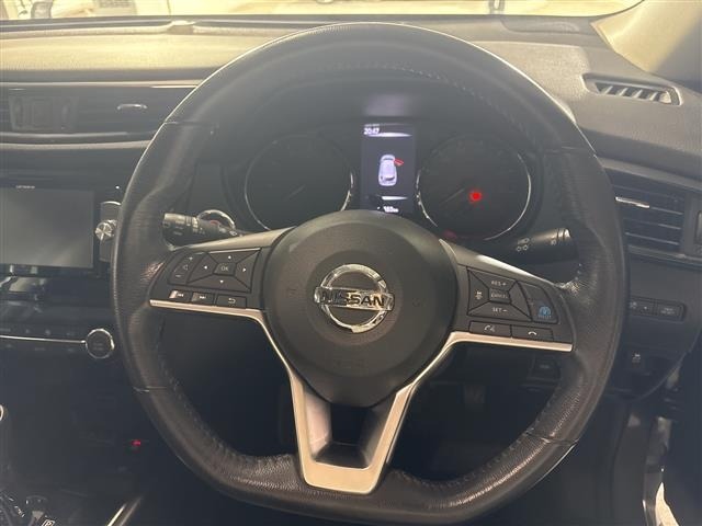 Nissan X-TRAIL 2018 8344873-16