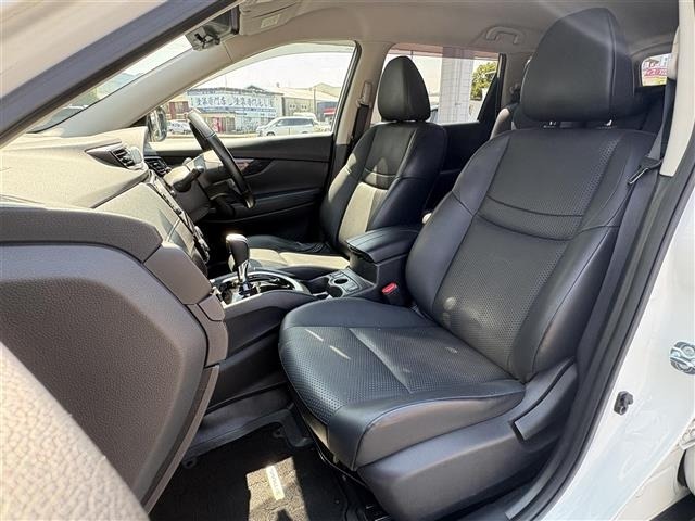 Nissan X-TRAIL 2017 8344874-8