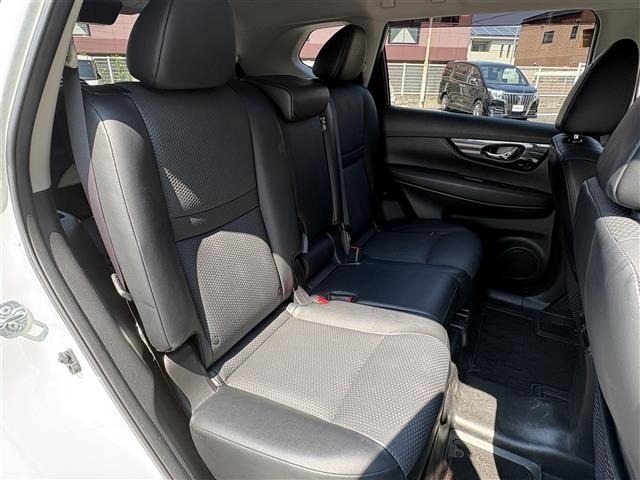 Nissan X-TRAIL 2017 8344874-9