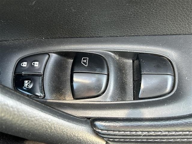 Nissan X-TRAIL 2016 8344877-22