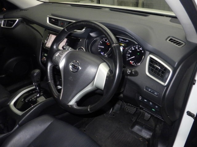 Nissan X-TRAIL 2016 8344888-3