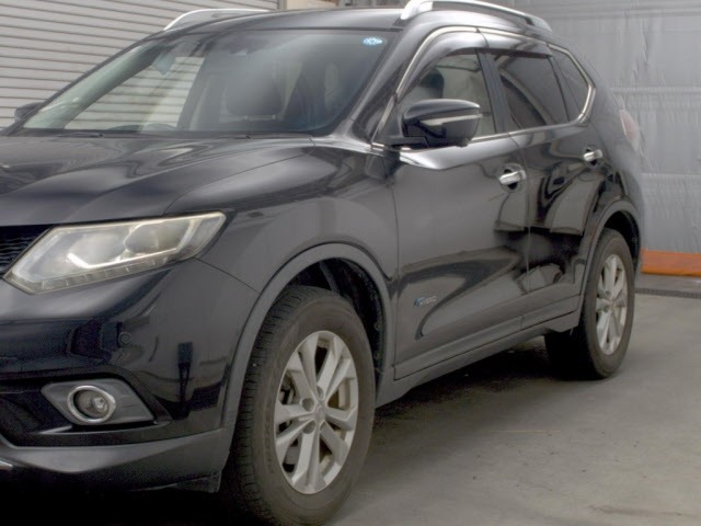 Nissan X-TRAIL 2016 8344897-4