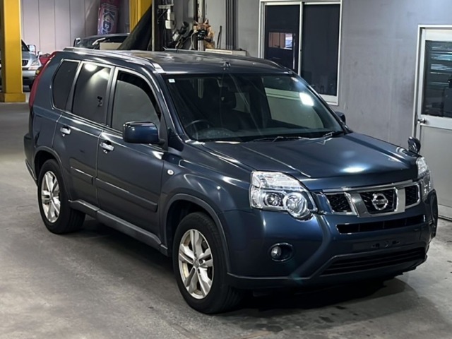 Nissan X-TRAIL 2014 8344933-4