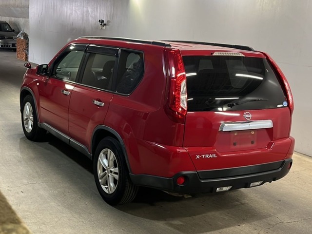 Nissan X-TRAIL 2013 8344934-1