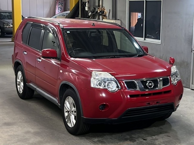 Nissan X-TRAIL 2013 8344934-4