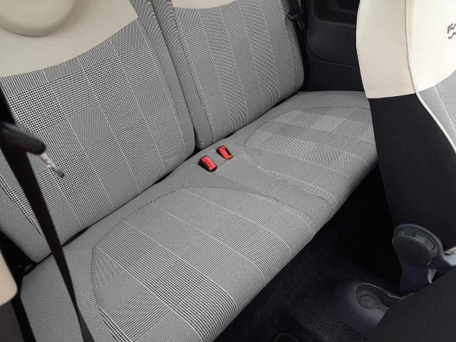 Fiat 500 2015 8356423-10