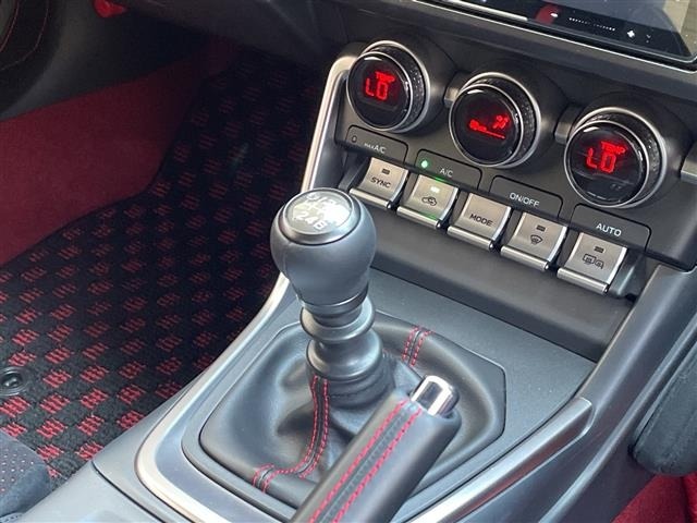Toyota 86 2024 8357746-15