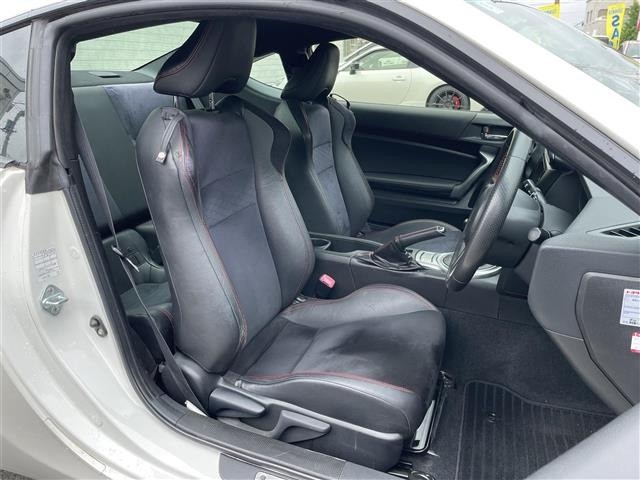 Toyota 86 2012 8357749-10