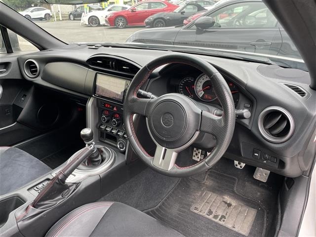 Toyota 86 2012 8357749-15