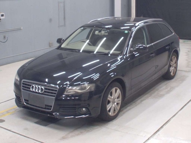 Audi A4 2011 8352762-0