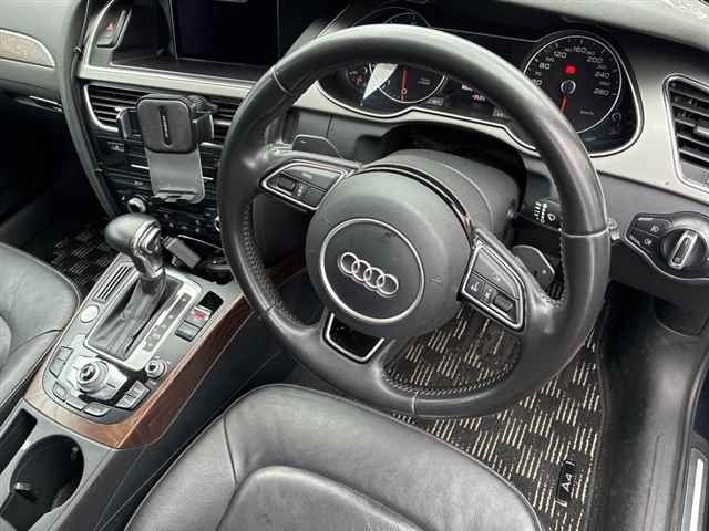 Audi A4 2012 8352766-3