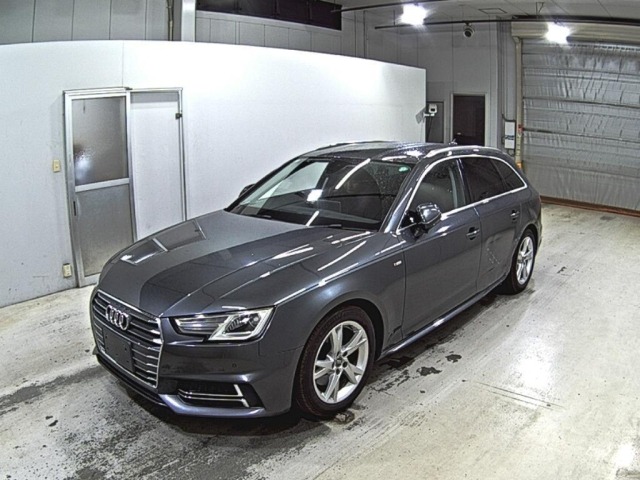 Audi A4 2017 8352827-4