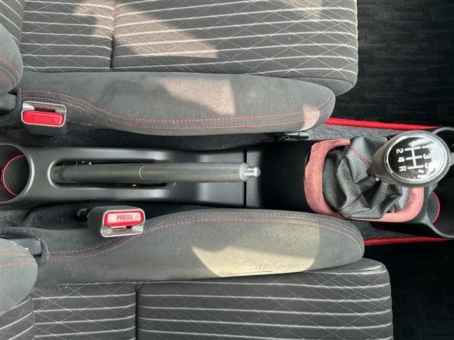 Suzuki ALTO WORKS 2016 8357809-23