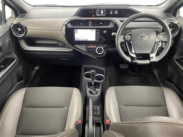 Toyota AQUA 2018 8357794-14
