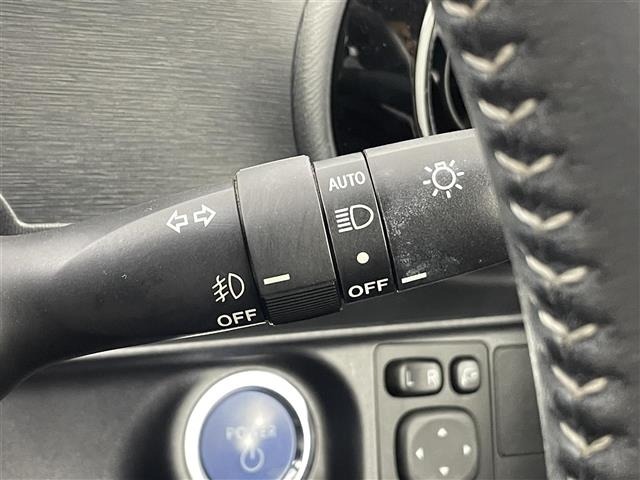 Toyota AQUA 2018 8357794-8