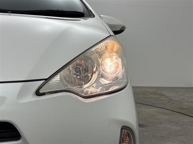 Toyota AQUA 2014 8357811-11