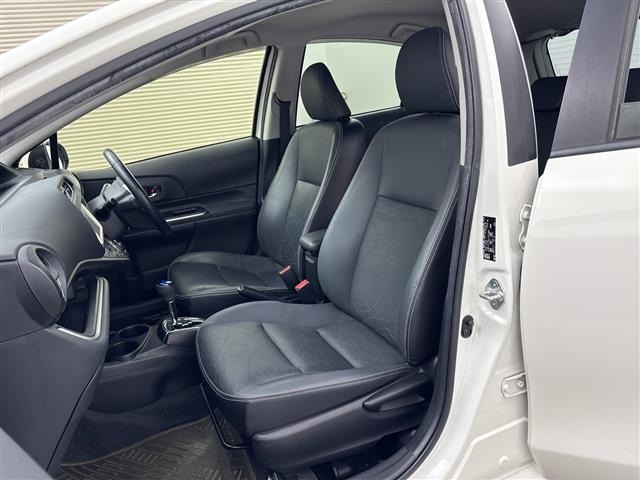 Toyota AQUA 2014 8357811-3