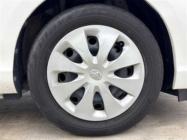 Toyota AQUA 2014 8357811-9