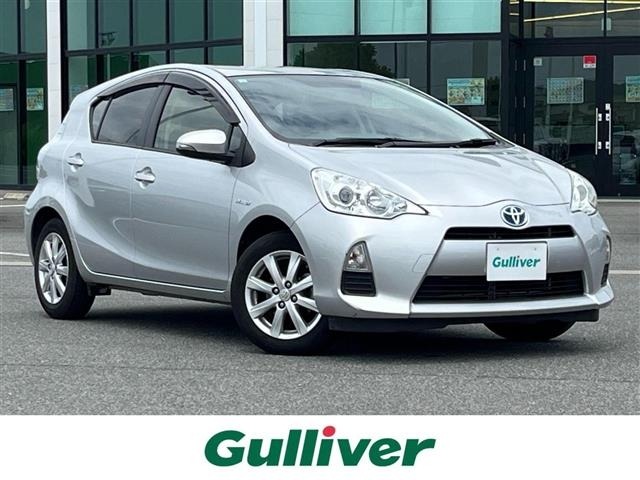 Toyota AQUA 2014 8357812-0