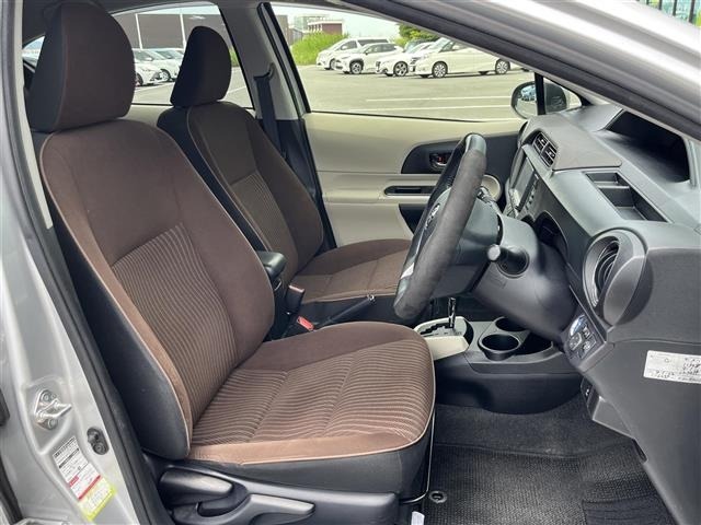 Toyota AQUA 2014 8357812-10