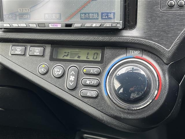 Toyota AQUA 2014 8357812-3
