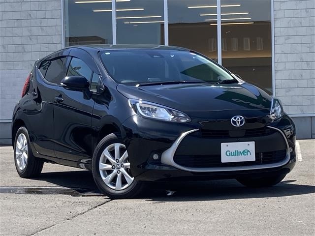 Toyota AQUA 2022 8357830-0