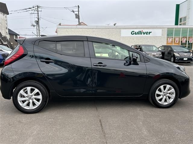 Toyota AQUA 2022 8357830-4