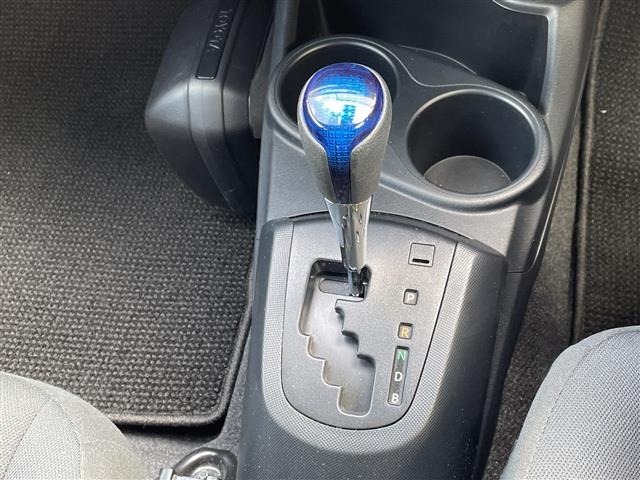 Toyota AQUA 2017 8357833-10