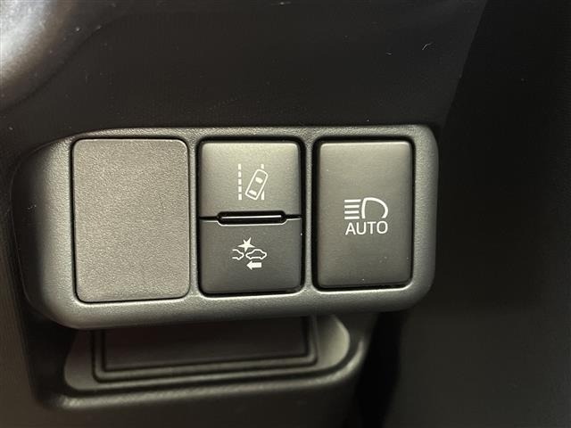 Toyota AQUA 2017 8357833-2
