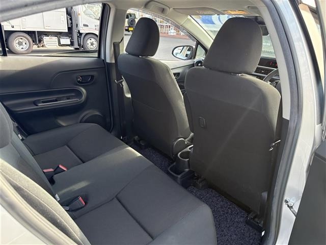 Toyota AQUA 2016 8357835-11