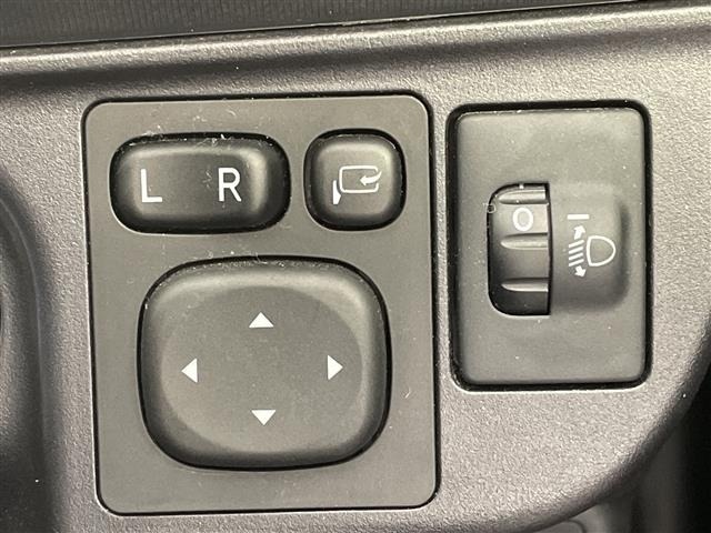 Toyota AQUA 2015 8357853-21