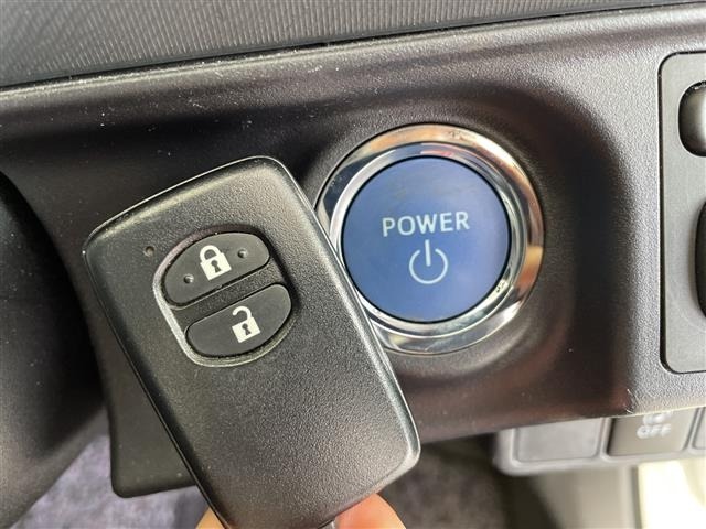 Toyota AQUA 2015 8357853-3