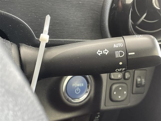 Toyota AQUA 2015 8357853-9