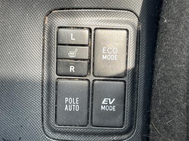 Toyota AQUA 2013 8357854-21
