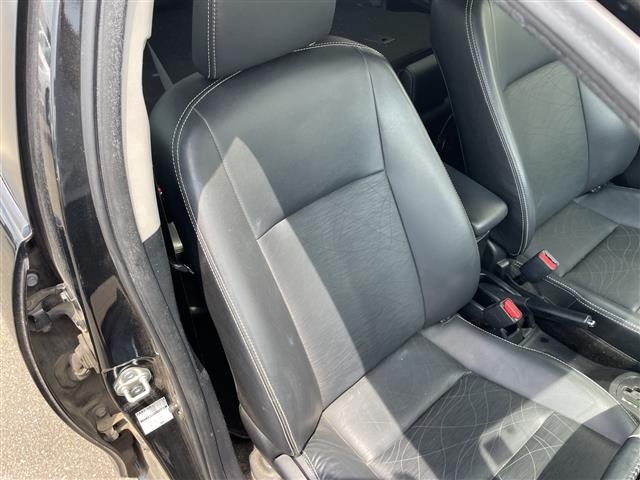 Toyota AQUA 2013 8357854-6