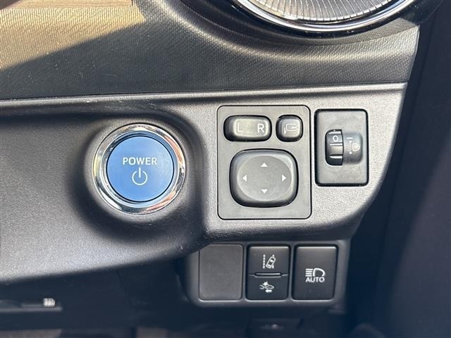Toyota AQUA 2017 8357855-1