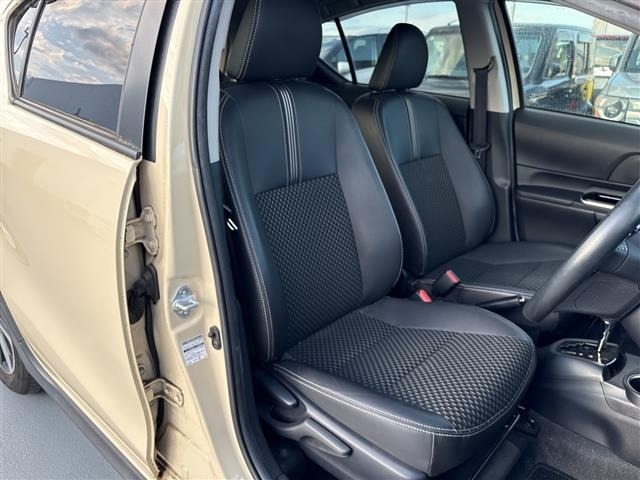 Toyota AQUA 2017 8357855-11