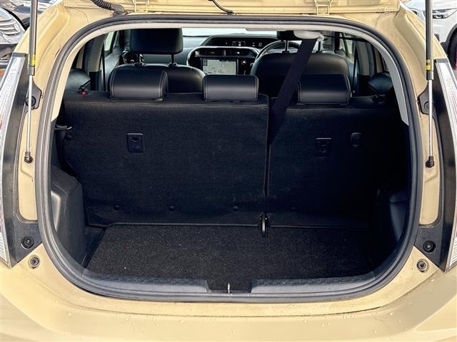 Toyota AQUA 2017 8357855-22