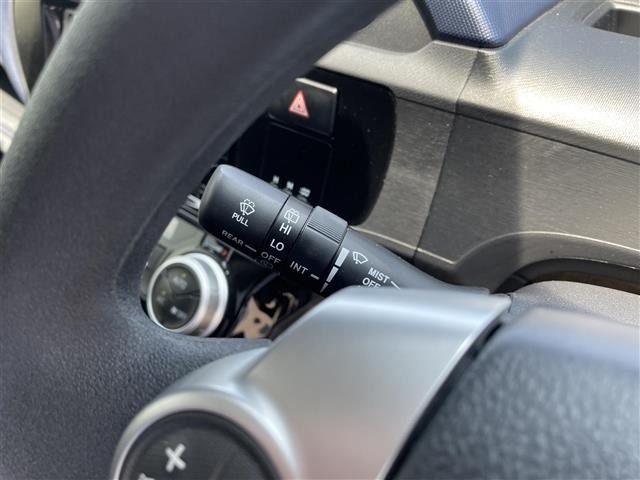 Toyota AQUA 2015 8357856-21