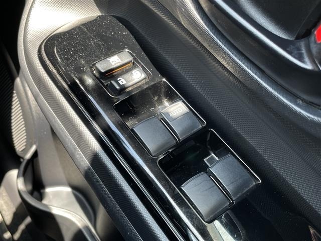 Toyota AQUA 2018 8357857-2
