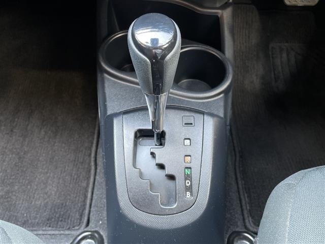 Toyota AQUA 2018 8357857-22