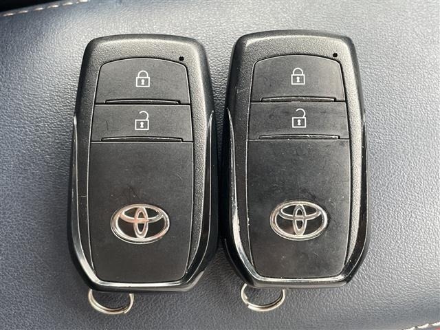 Toyota AQUA 2021 8357860-2
