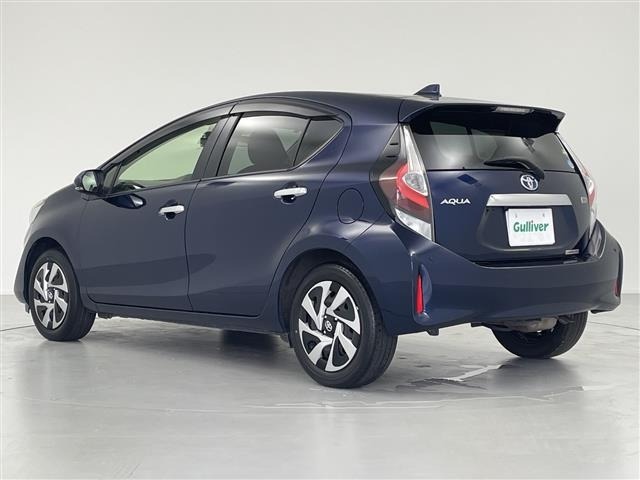 Toyota AQUA 2020 8357862-13