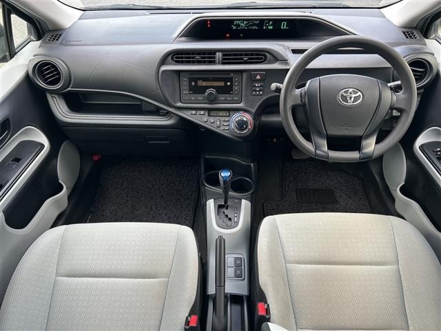 Toyota AQUA 2012 8357865-14